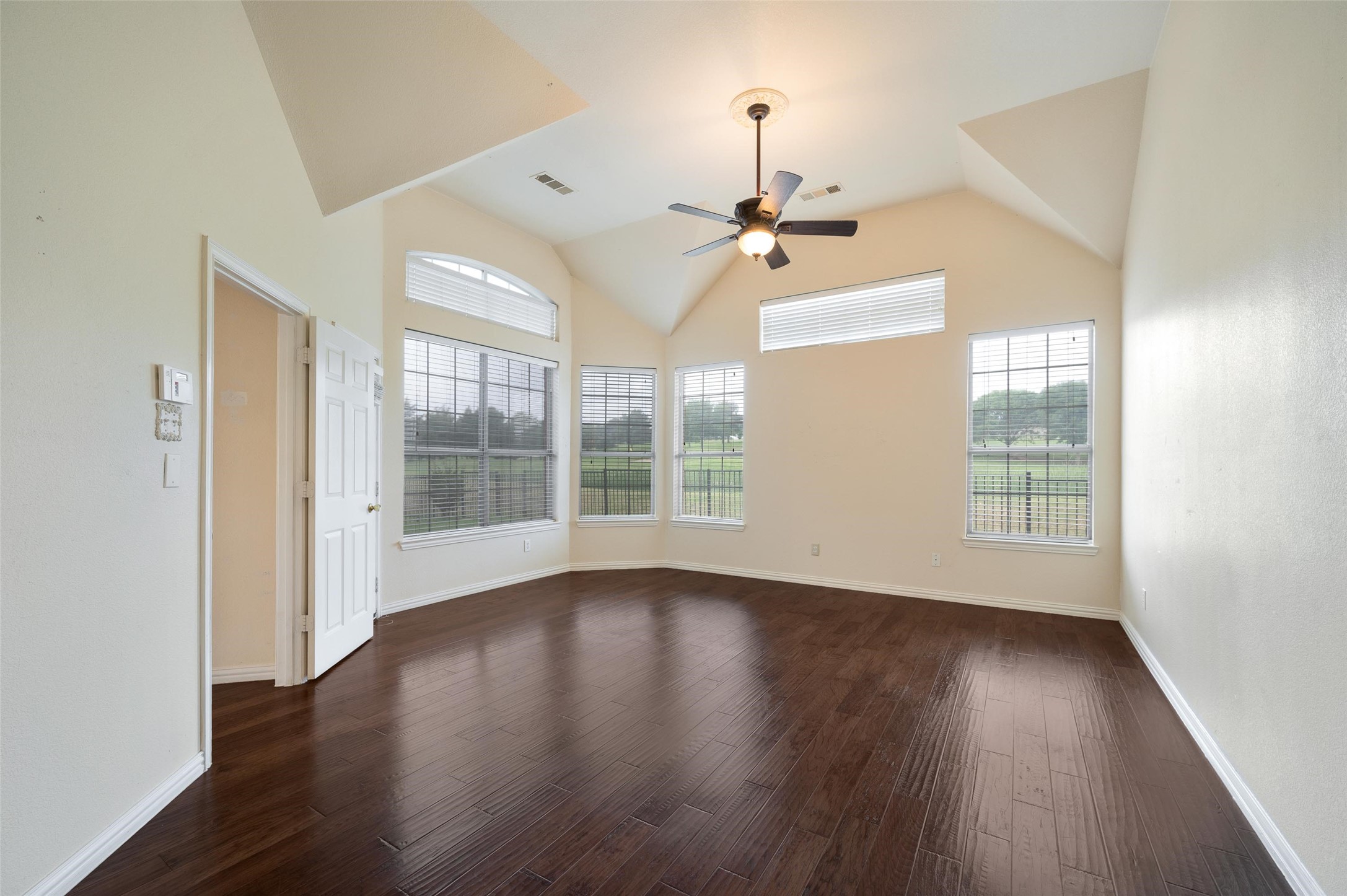 1660 Kimble Drive Carrollton TX 75010