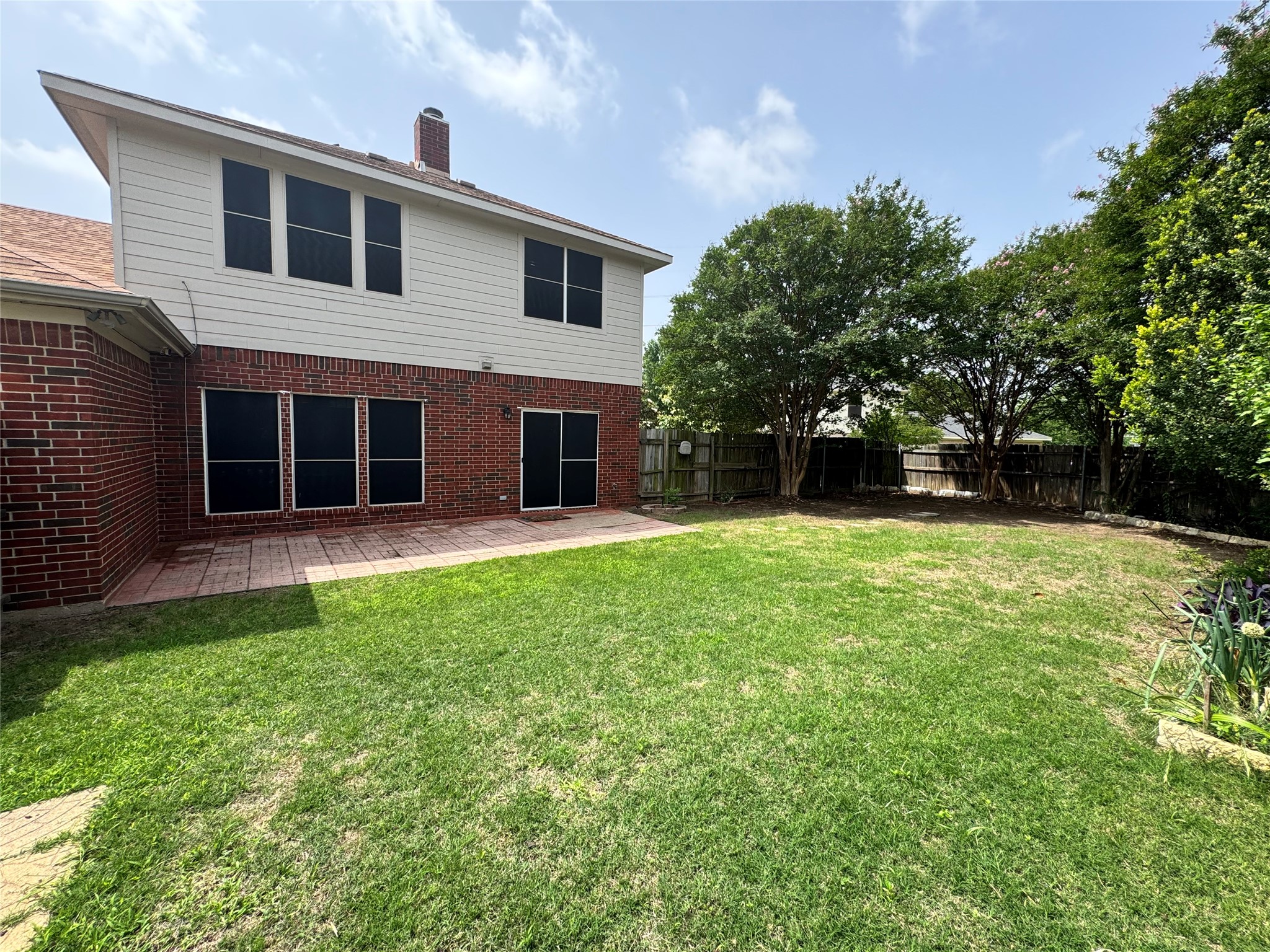 513 Shannon Circle Desoto TX 75115