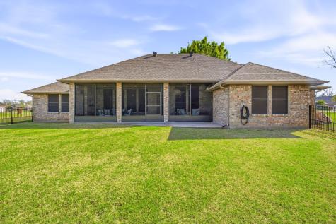 5910 Dog Leg Court Granbury TX 76049