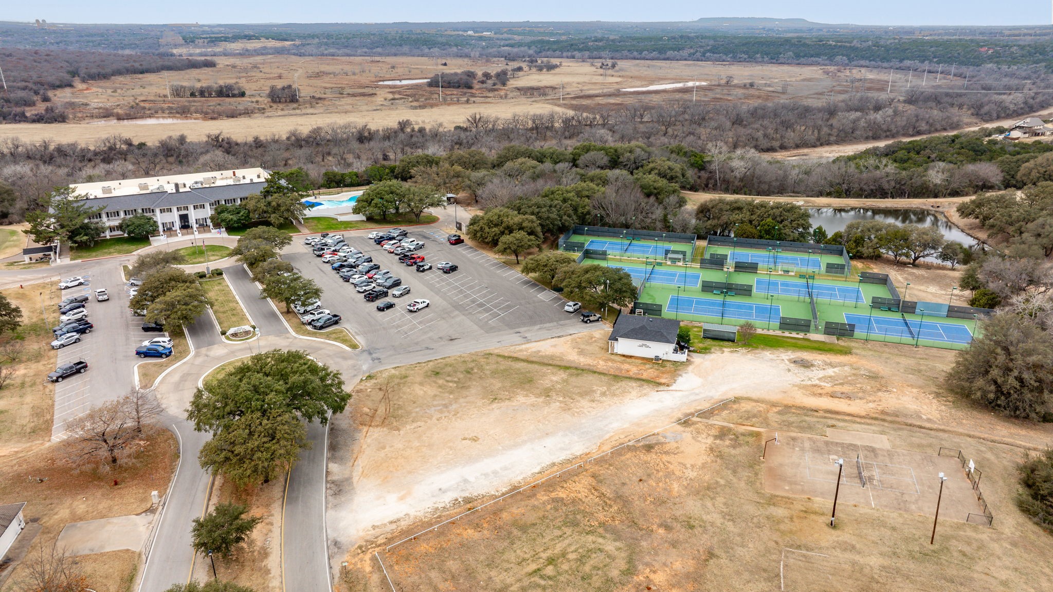 5910 Dog Leg Court Granbury TX 76049