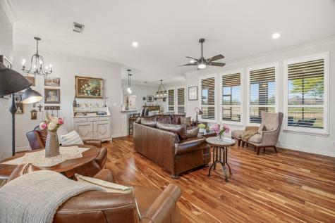 5910 Dog Leg Court Granbury TX 76049