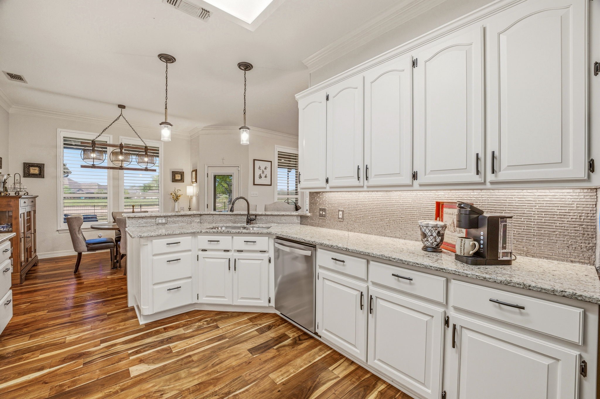 5910 Dog Leg Court Granbury TX 76049
