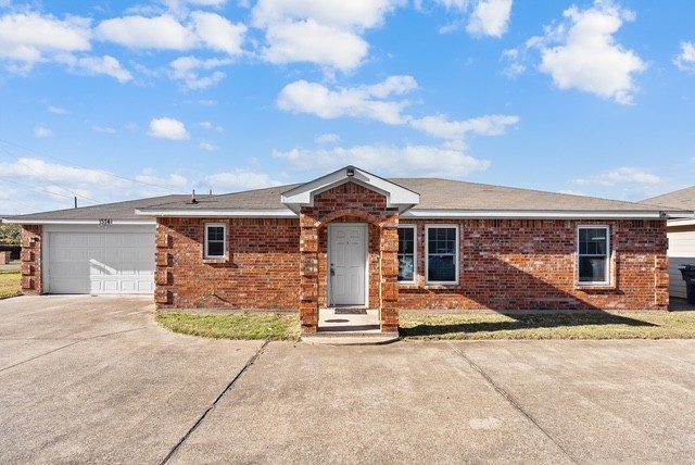13741 Biggs Street Dallas TX 75253