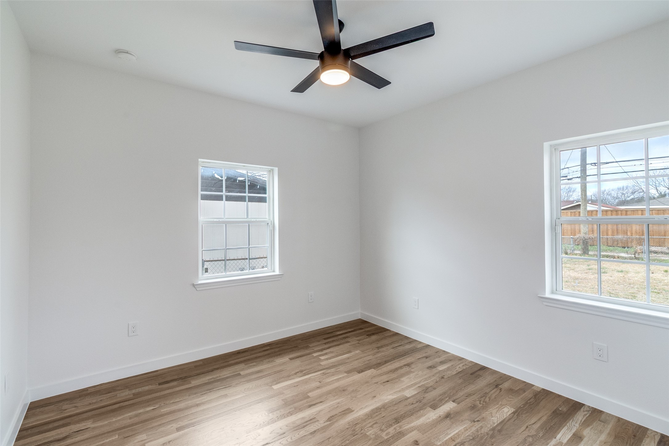 2145 Major Drive Dallas TX 75227