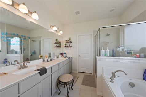 5017 Freestone Drive Weatherford TX 76085