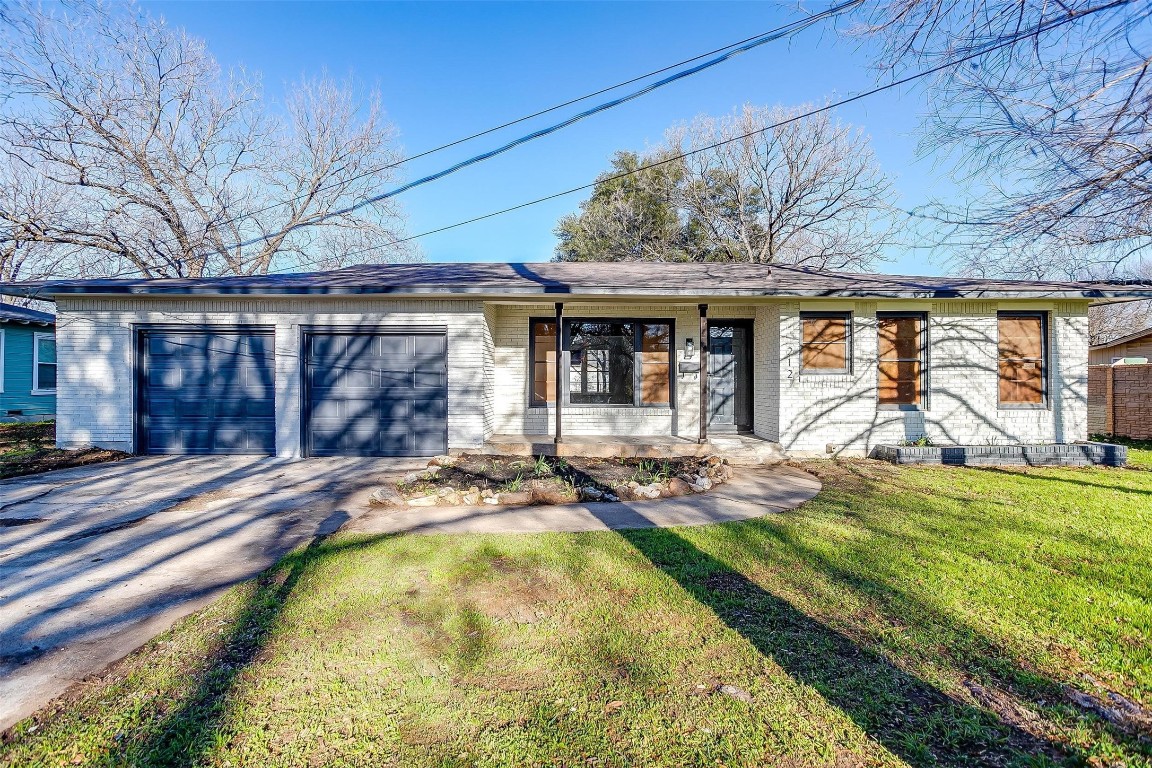 212 Myers Avenue Cleburne TX 76033