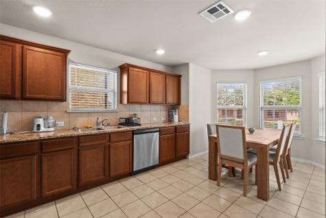 1517 Kentucky Avenue Lancaster TX 75134