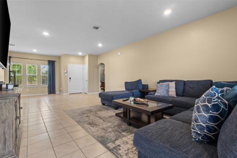 1517 Kentucky Avenue Lancaster TX 75134