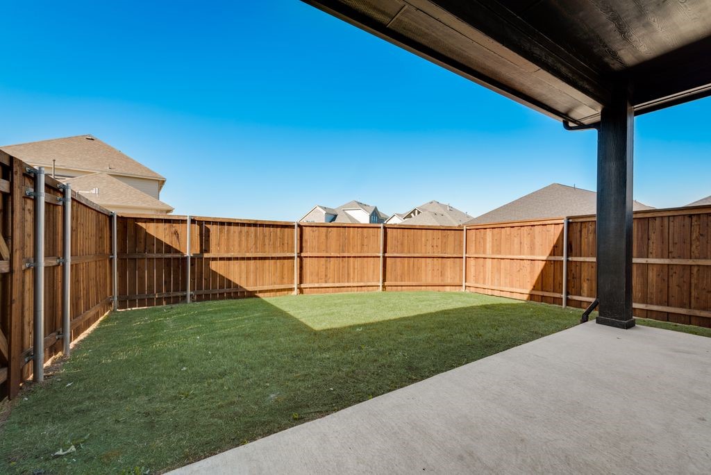 418 Bassett Hall Road Fate TX 75189