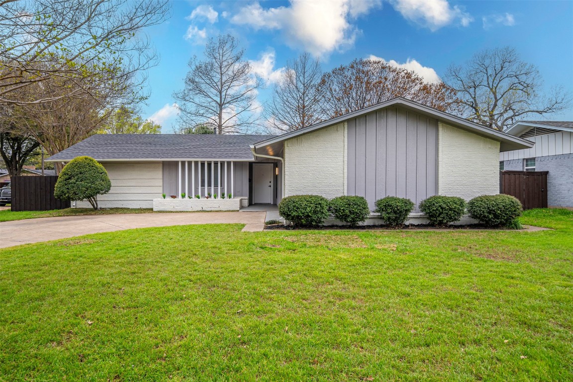 8152 Clear Springs Road Dallas TX 75240