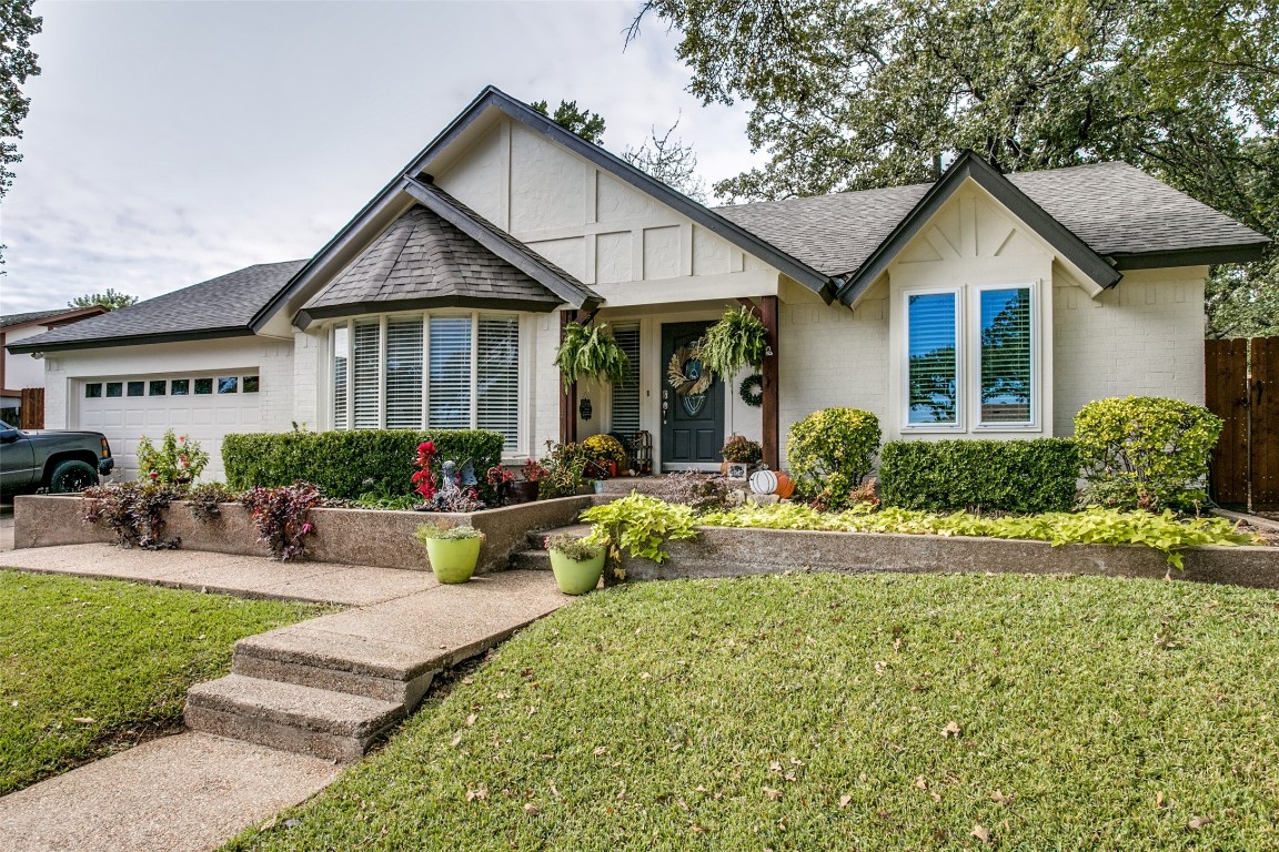 3011 Oak Valley Drive Bedford TX 76021