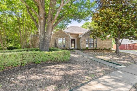 1901 Shady Hollow Court Garland TX 75040