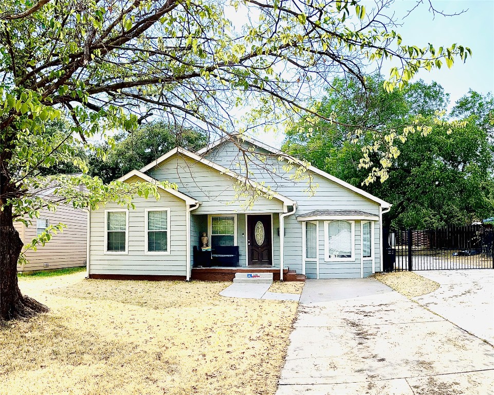 1800 N Edgewood Terrace Fort Worth TX 76103