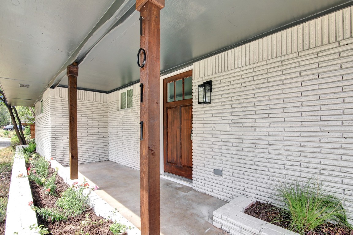 1011 Tarryall Drive Dallas TX 75224
