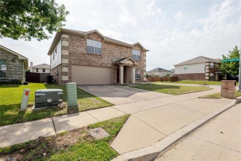 8537 Star Thistle Drive Fort Worth TX 76179