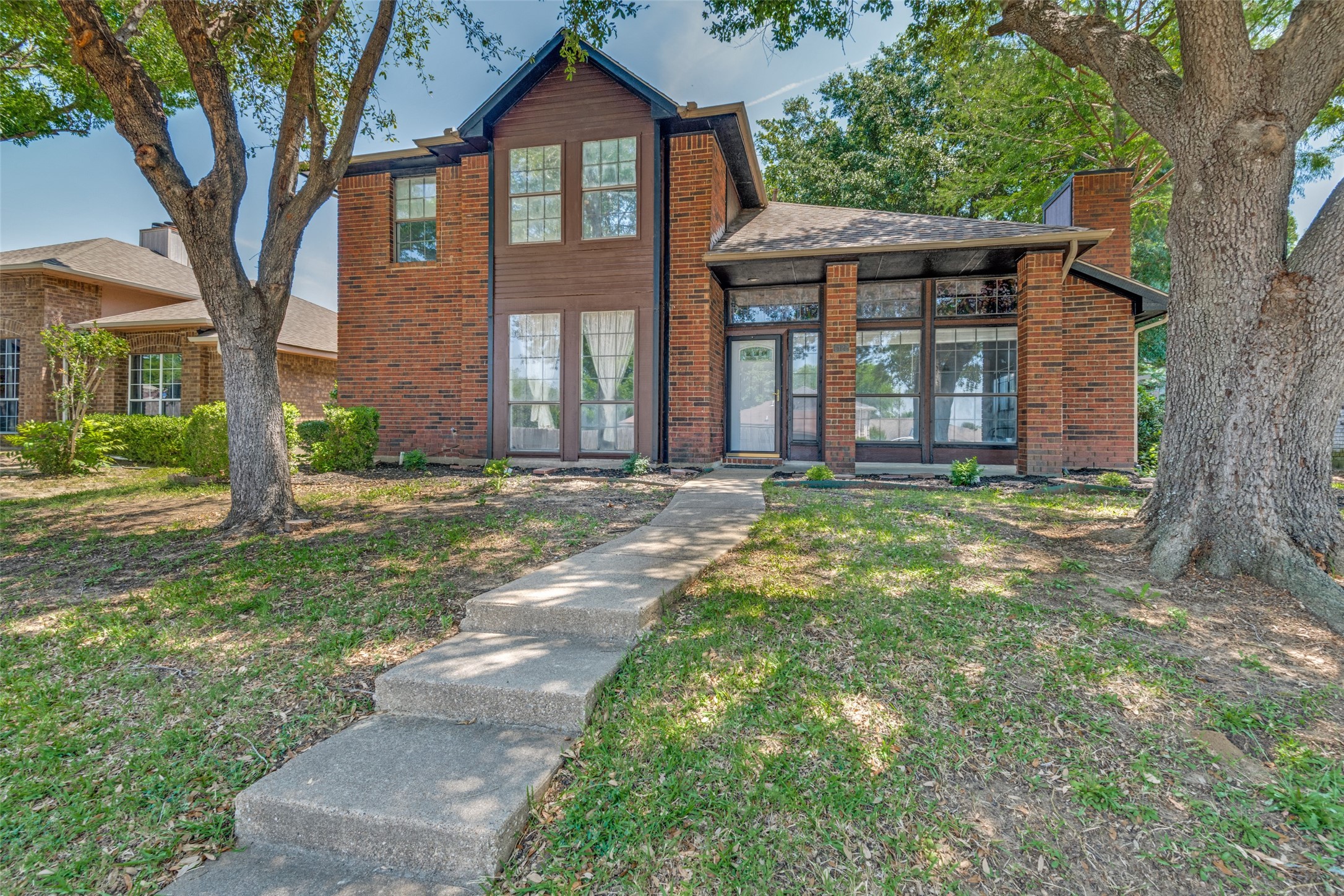 6122 Sasaki Way Garland TX 75043