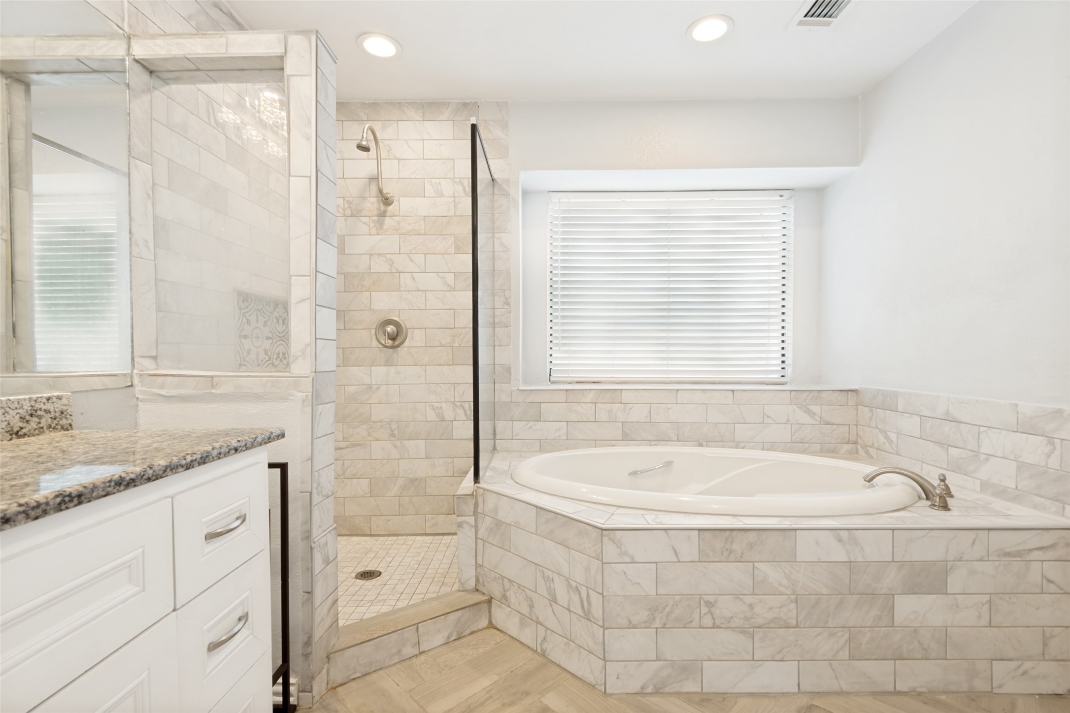 6122 Sasaki Way Garland TX 75043