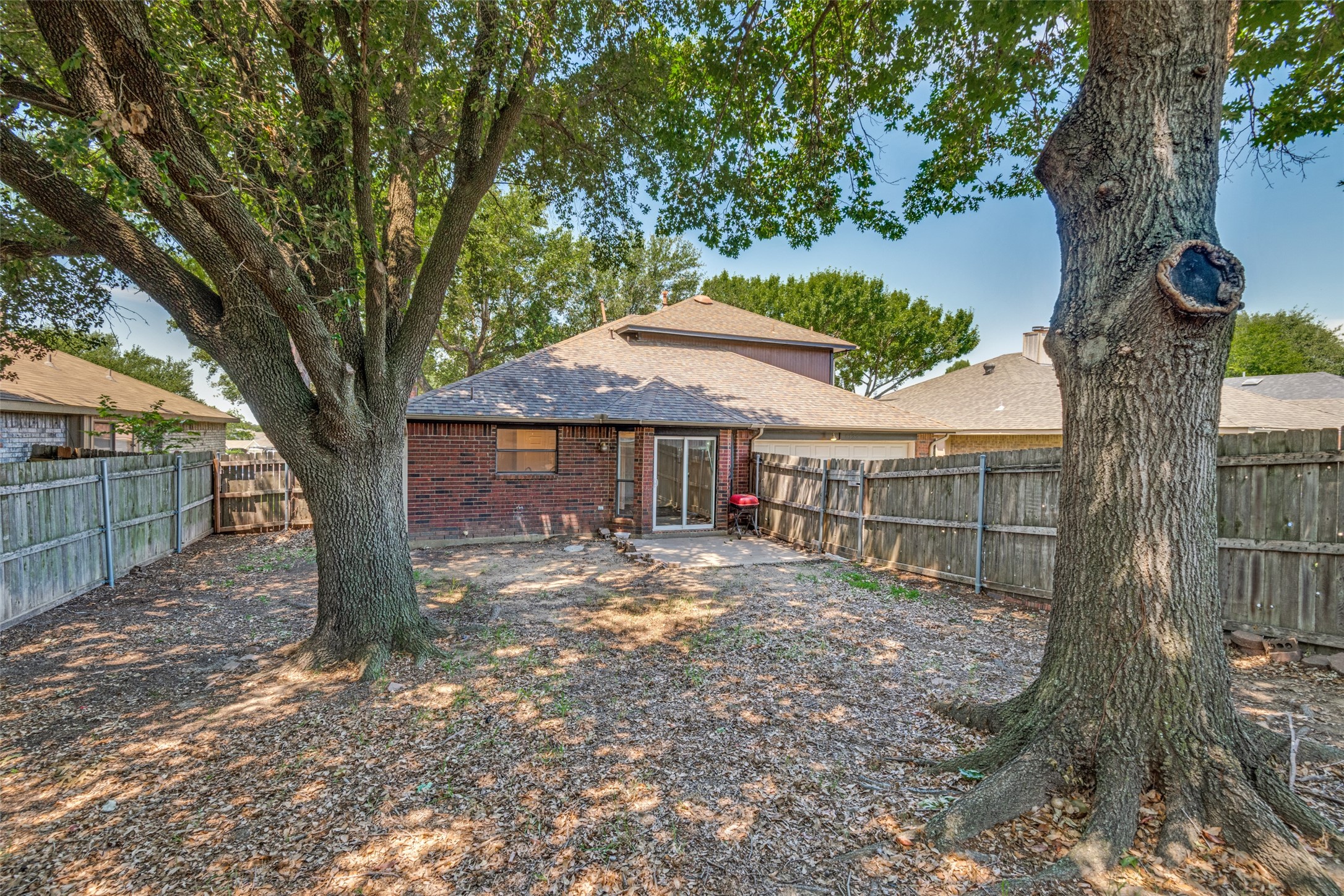 6122 Sasaki Way Garland TX 75043