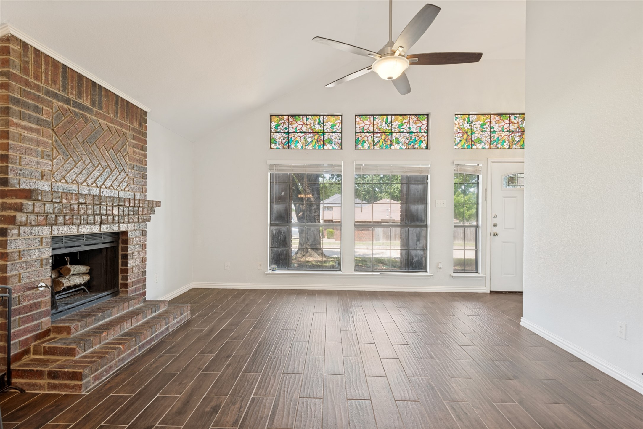 6122 Sasaki Way Garland TX 75043
