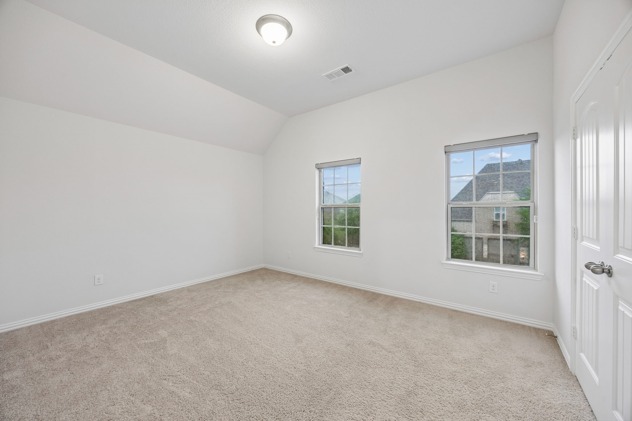 501 Winehart Street Lewisville TX 75056