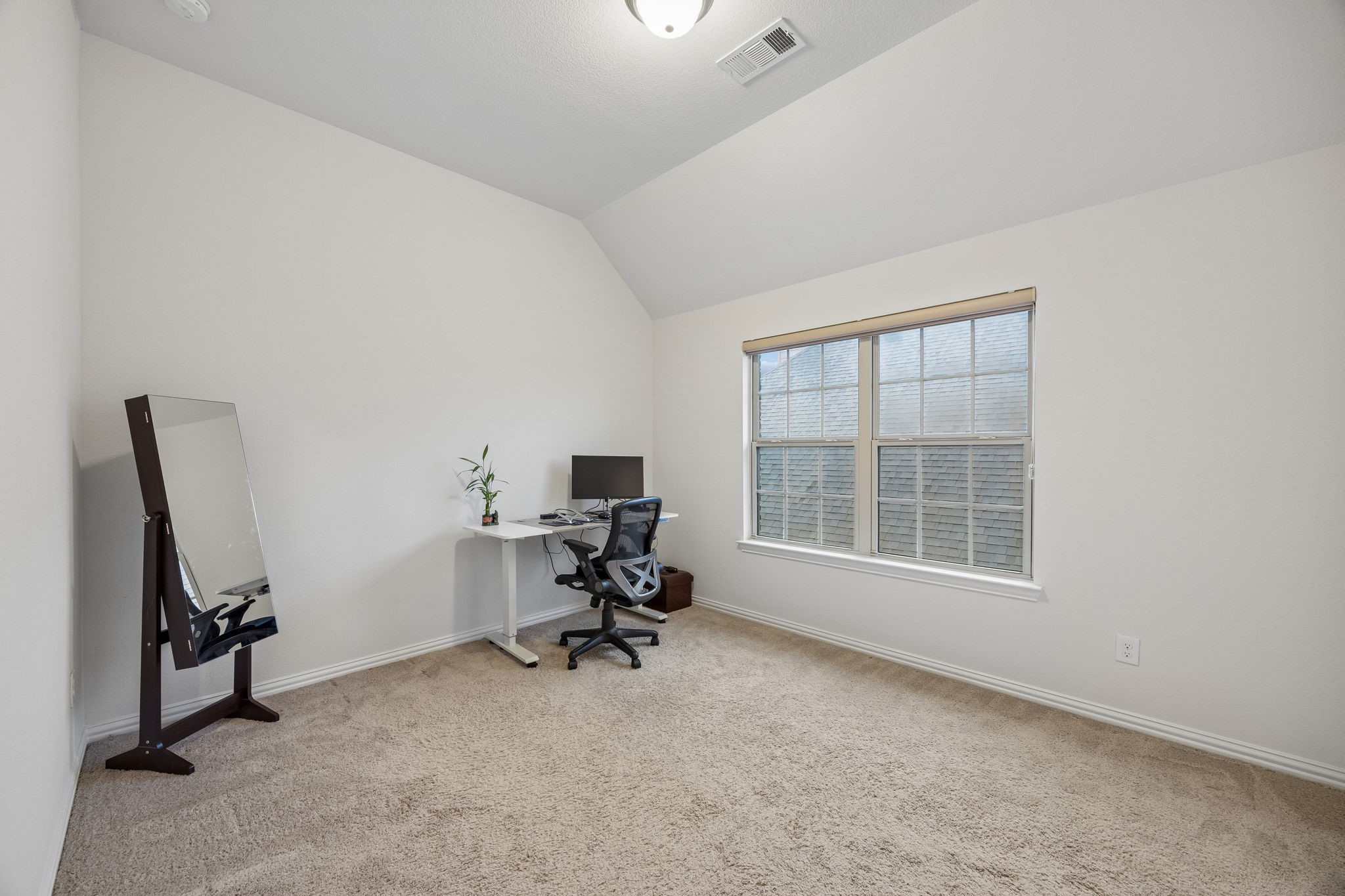 501 Winehart Street Lewisville TX 75056