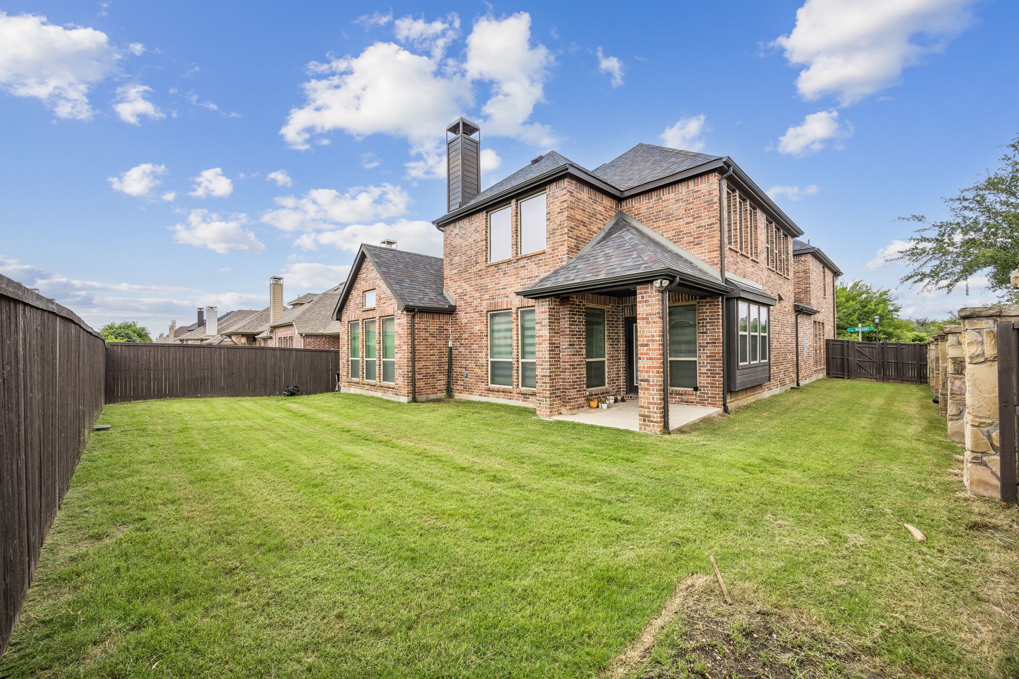 501 Winehart Street Lewisville TX 75056