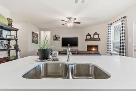 3018 Moccasin Lane Aubrey TX 76227