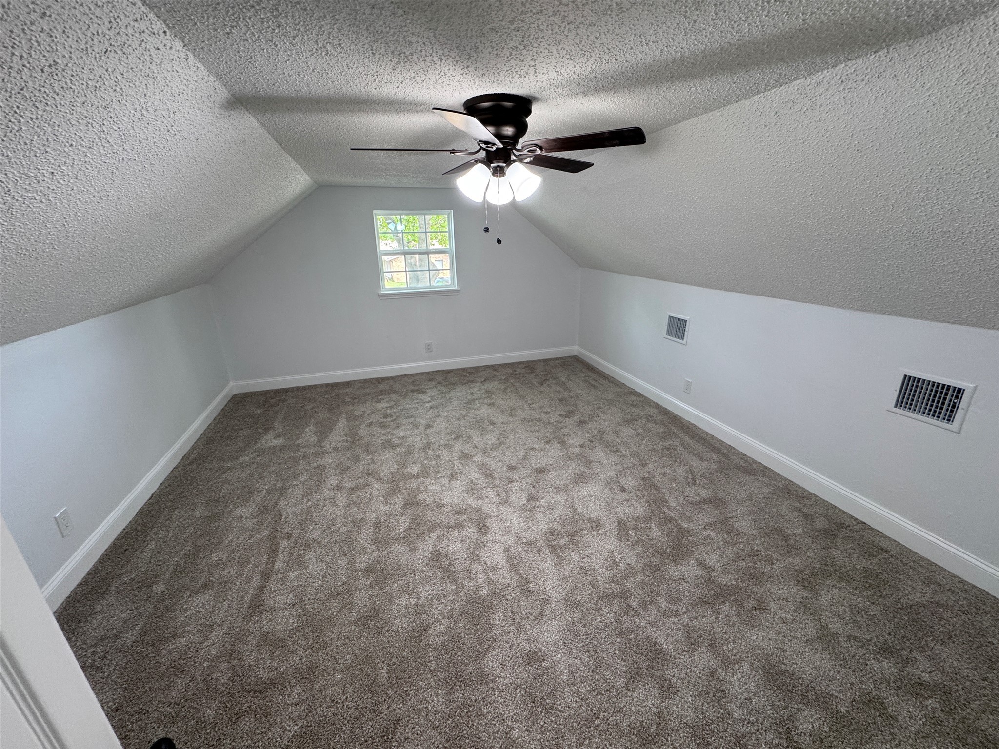 5812 Mccart Avenue Fort Worth TX 76133