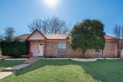 1322 Lark Lane Lewisville TX 75077