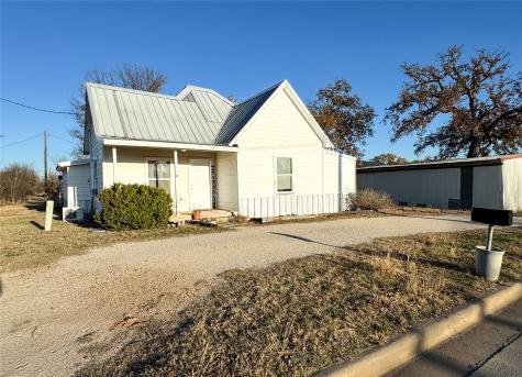 705 Avenue A Cisco TX 76437