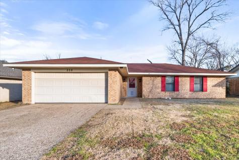 208 Gladstone Avenue Corsicana TX 75110