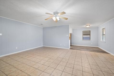 208 Gladstone Avenue Corsicana TX 75110