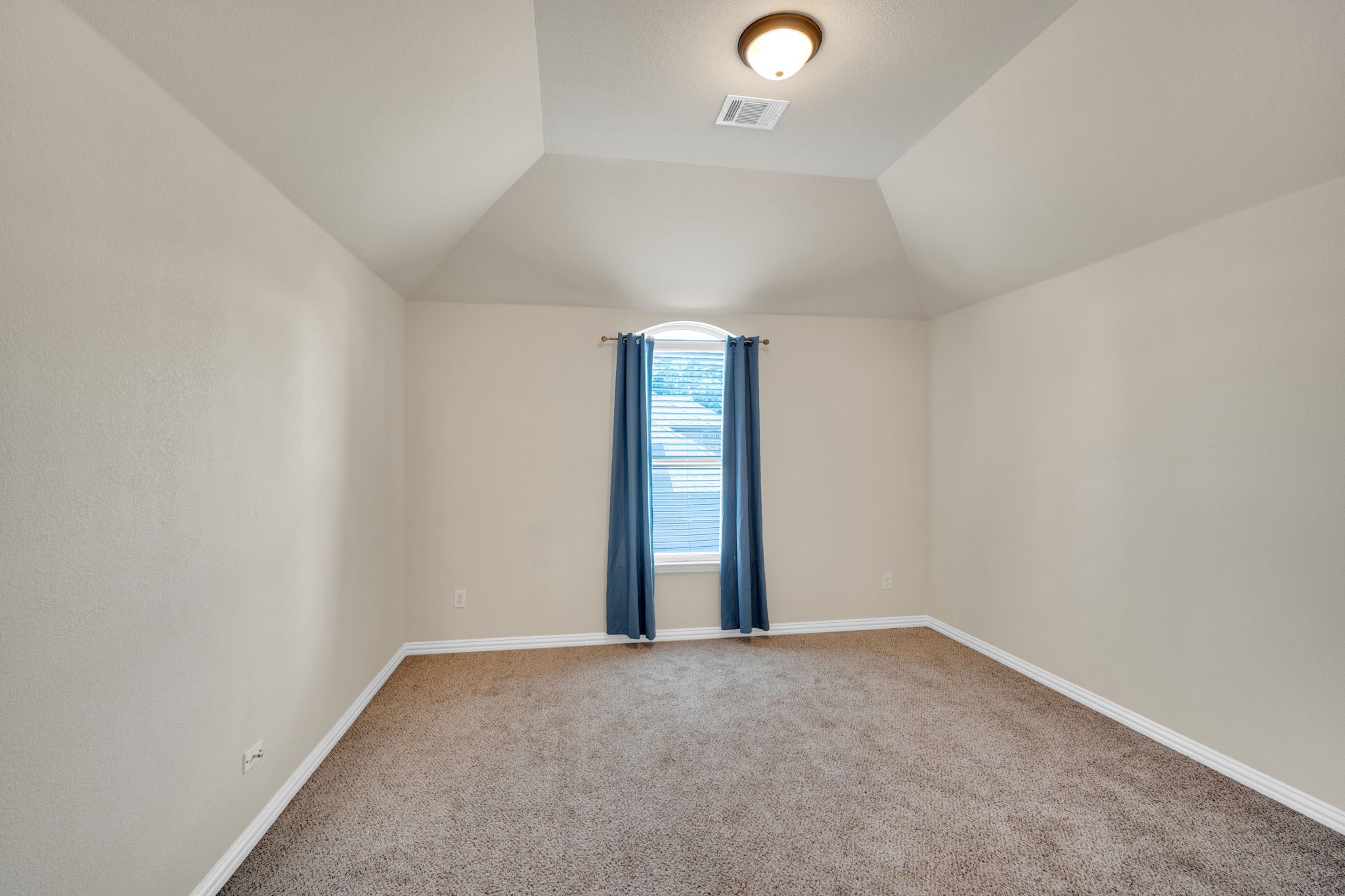 410 Salt Cedar Drive Midlothian TX 76065