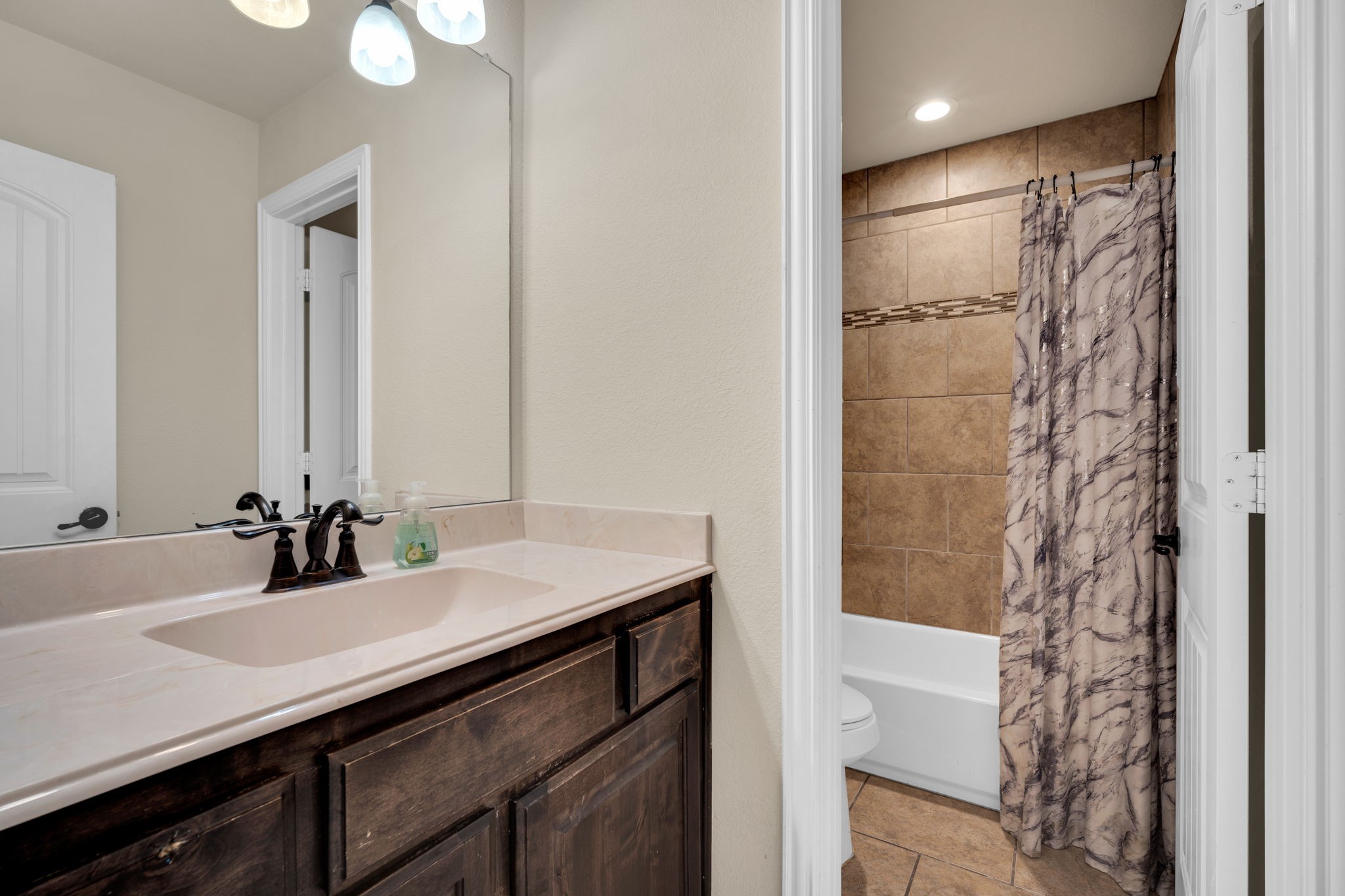 410 Salt Cedar Drive Midlothian TX 76065