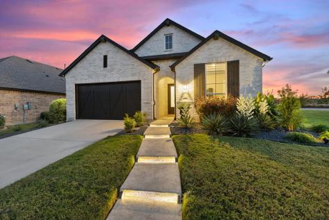 1725 Mcdougall Creek Van Alstyne TX 75495