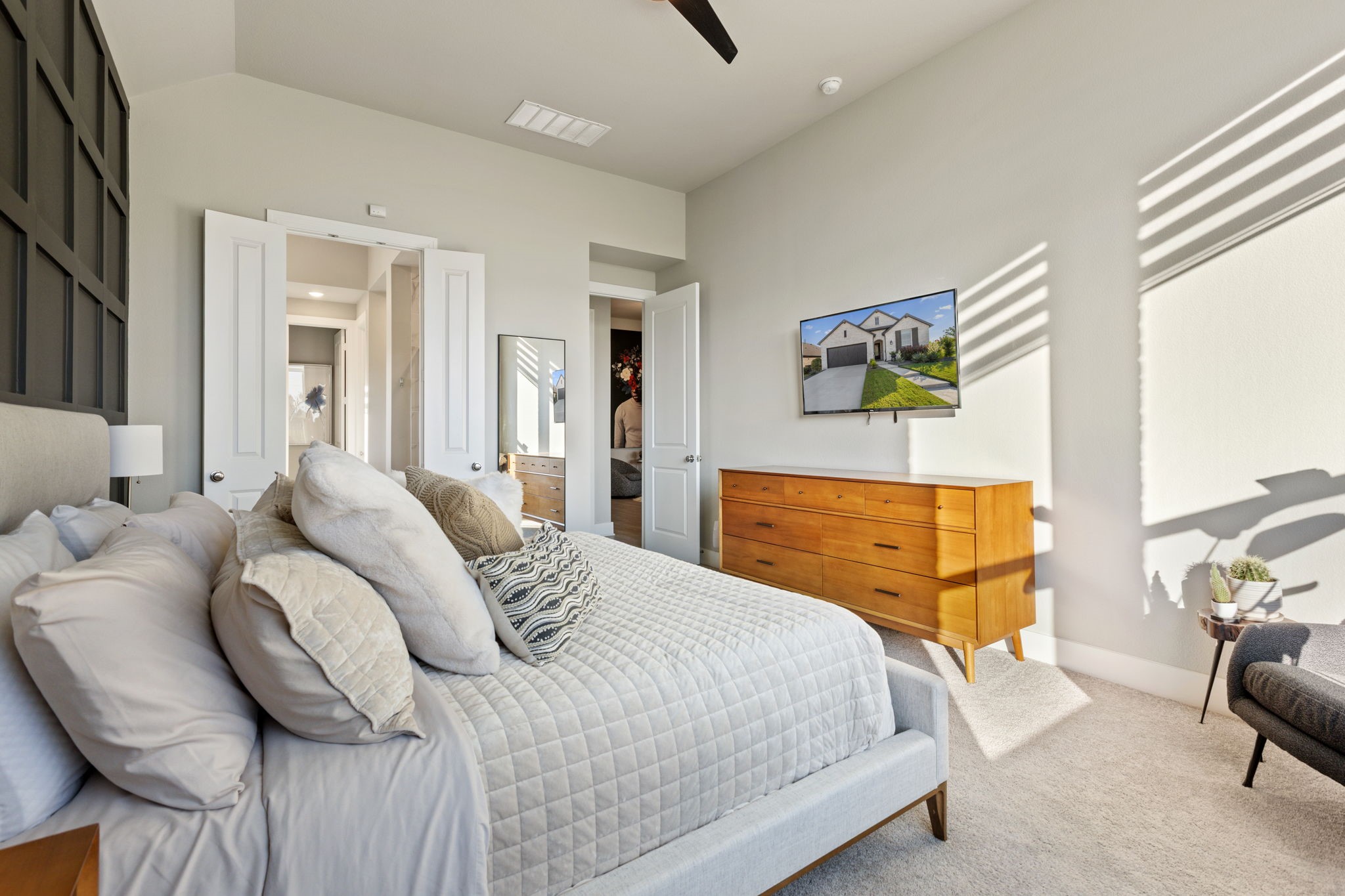 1725 Mcdougall Creek Van Alstyne TX 75495
