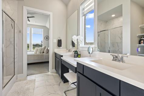 1725 Mcdougall Creek Van Alstyne TX 75495