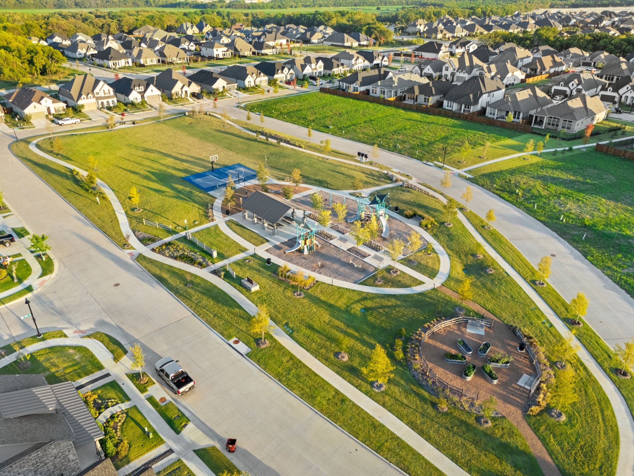 1725 Mcdougall Creek Van Alstyne TX 75495