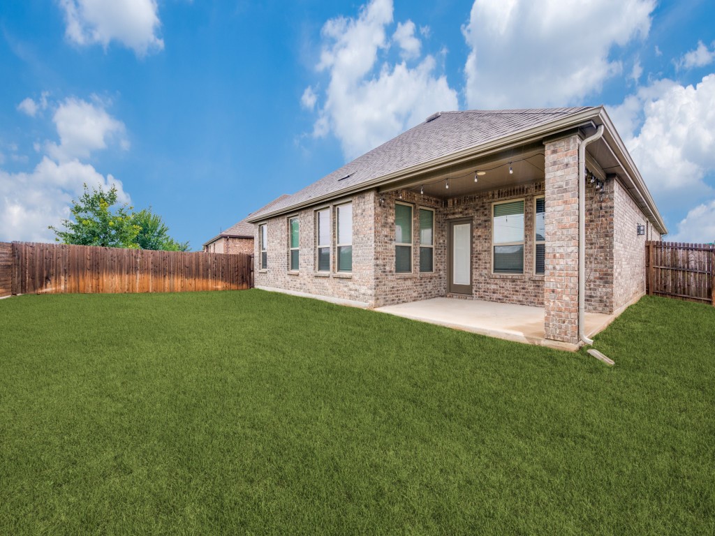 10624 Echo Brook Lane Aubrey TX 76227