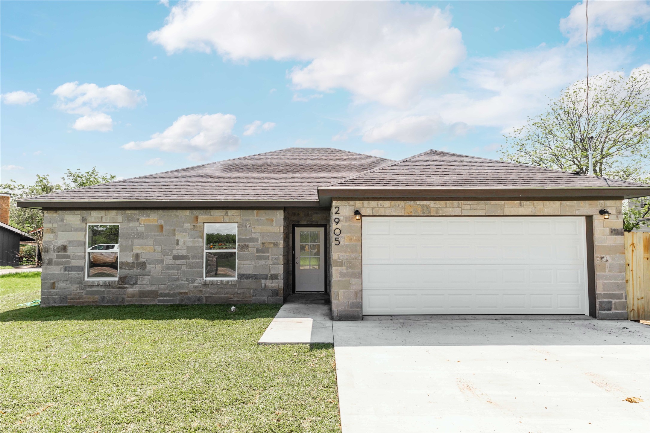2905 Hemphill Street Brownwood TX 76801
