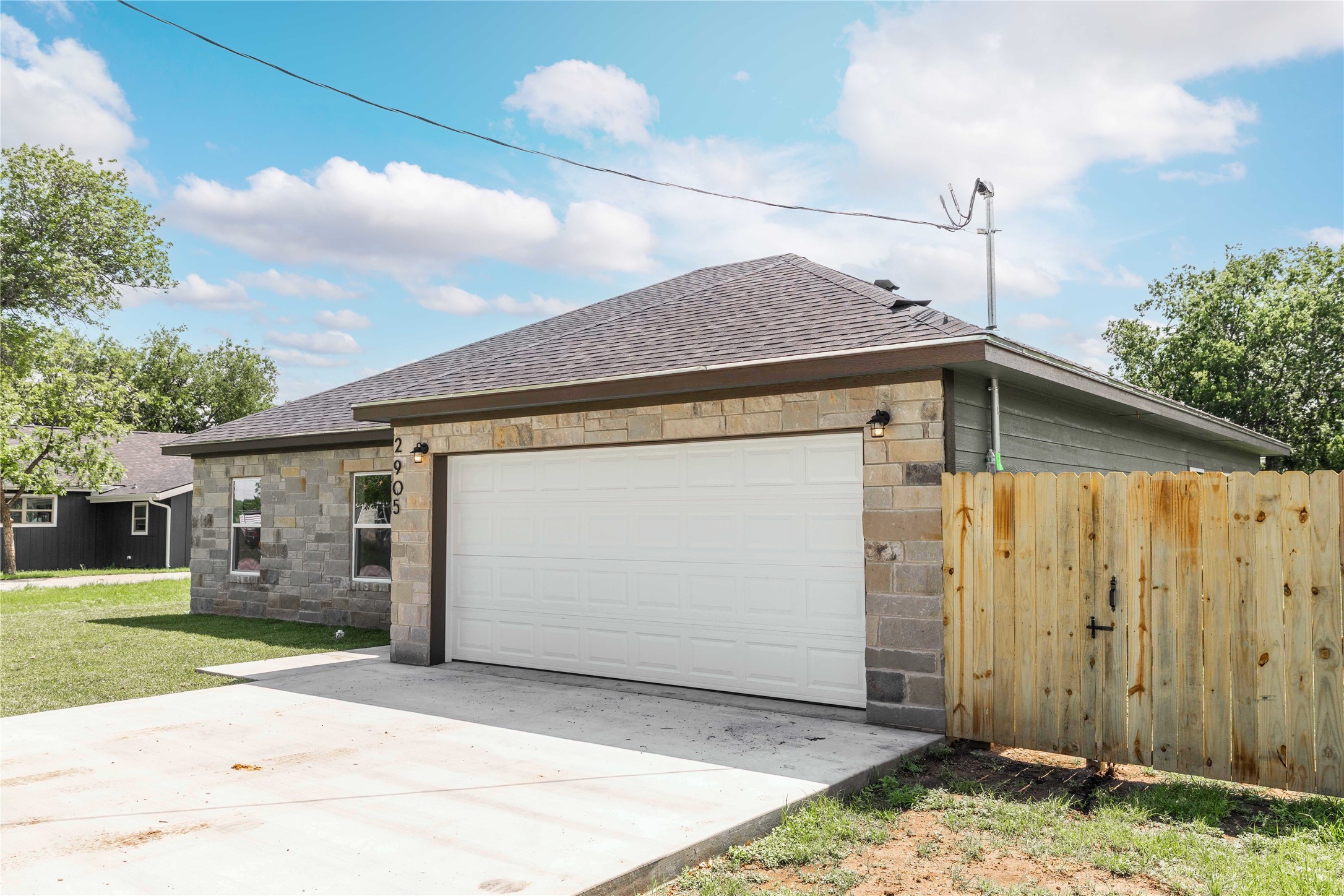 2905 Hemphill Street Brownwood TX 76801
