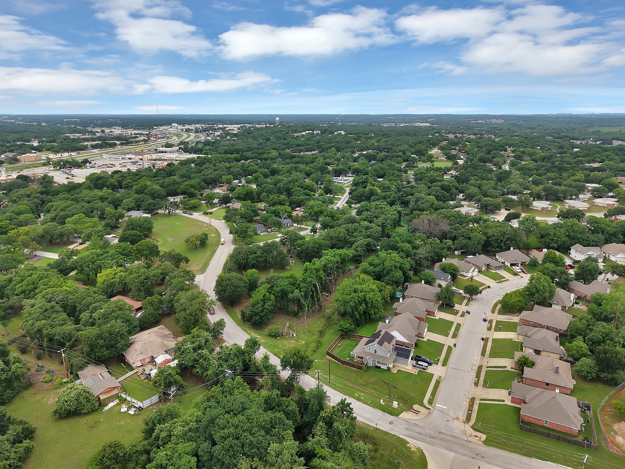 132 Parkwood Court Azle TX 76020