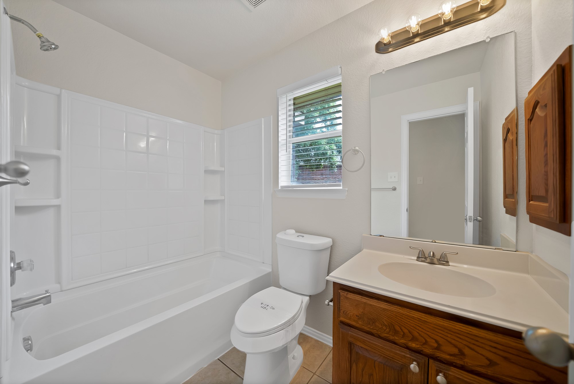 132 Parkwood Court Azle TX 76020