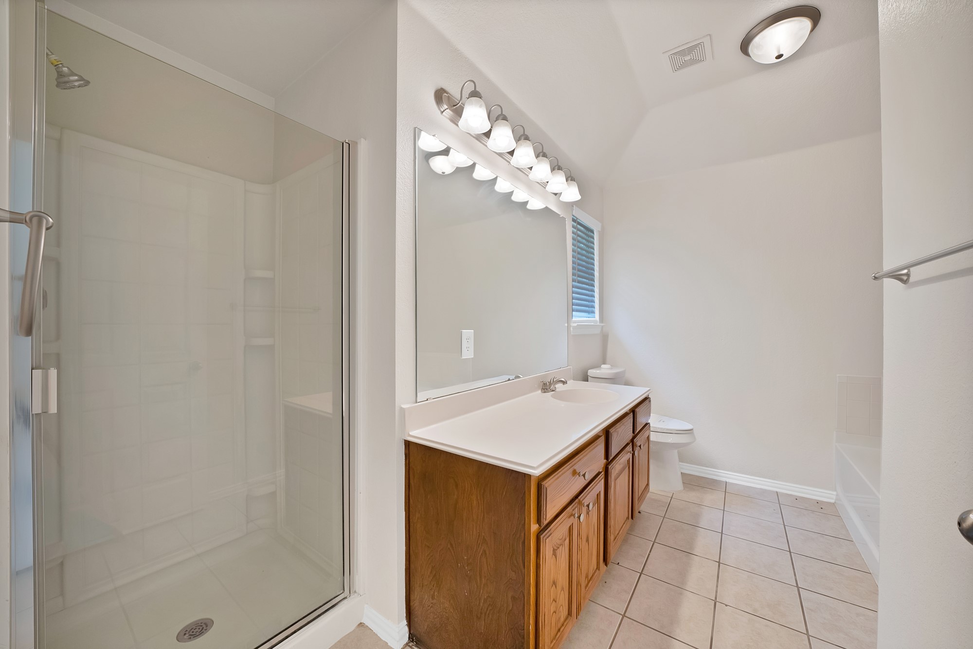 132 Parkwood Court Azle TX 76020
