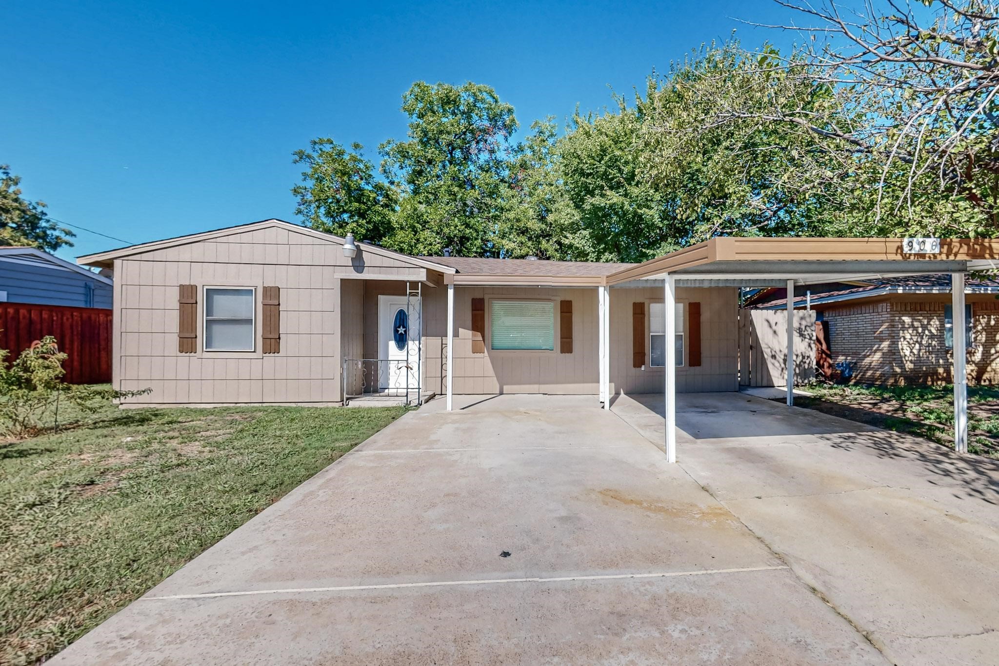 906 Newton Street Arlington TX 76010