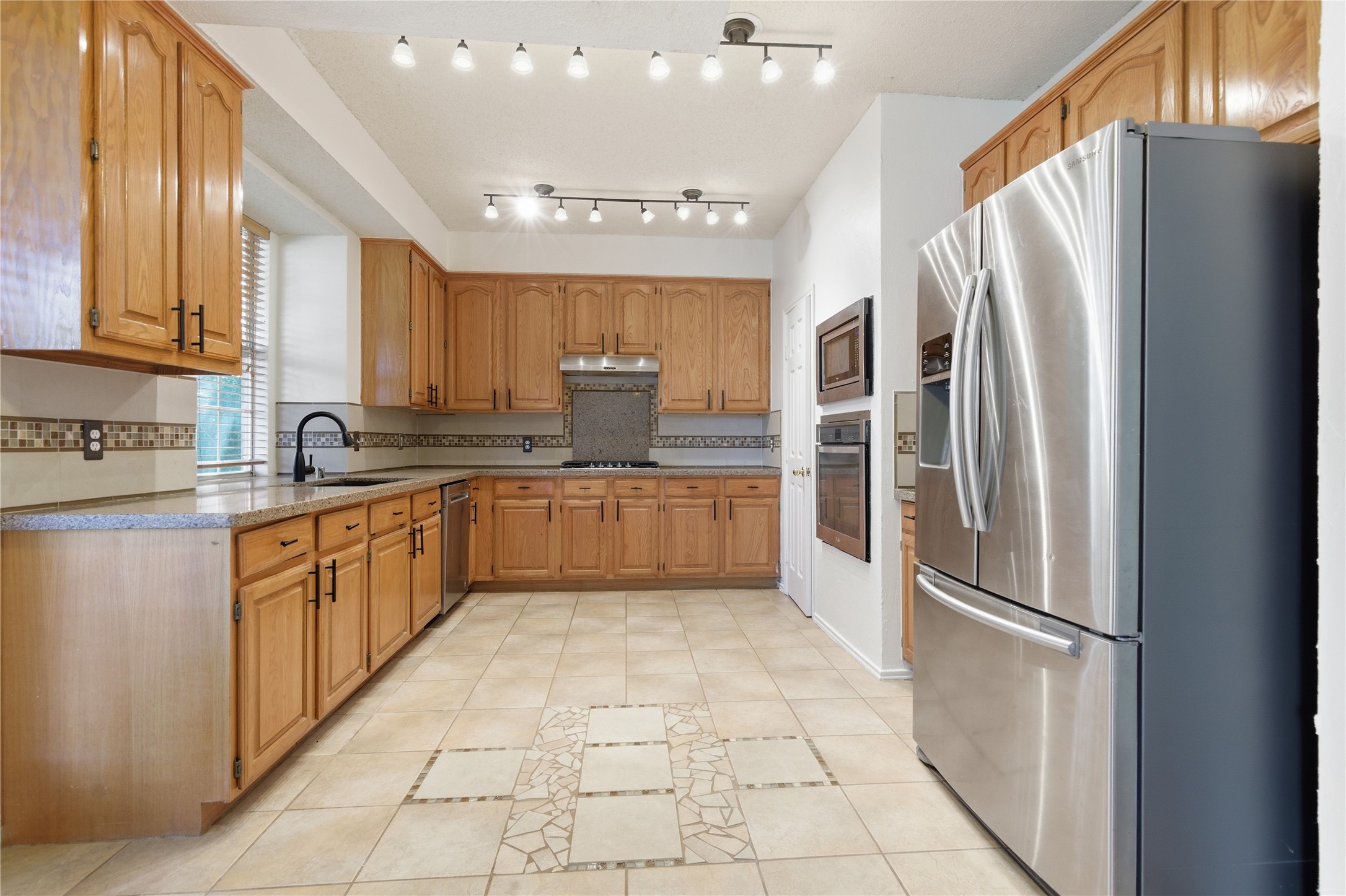 3216 Trailwood Lane Flower Mound TX 75028