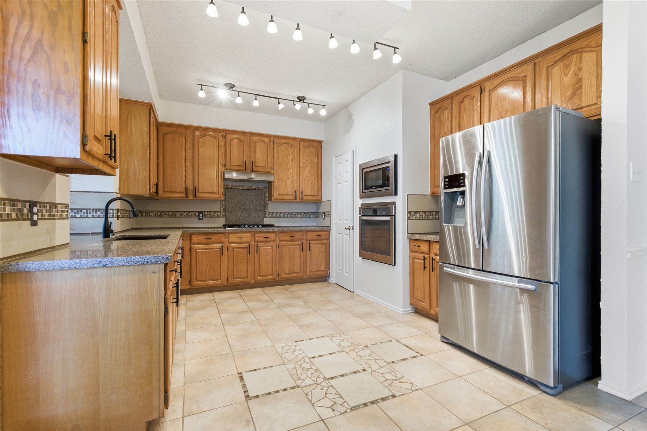 3216 Trailwood Lane Flower Mound TX 75028