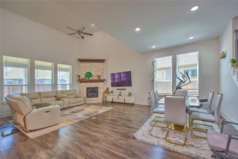 4105 Dartmoor Drive Aubrey TX 76227