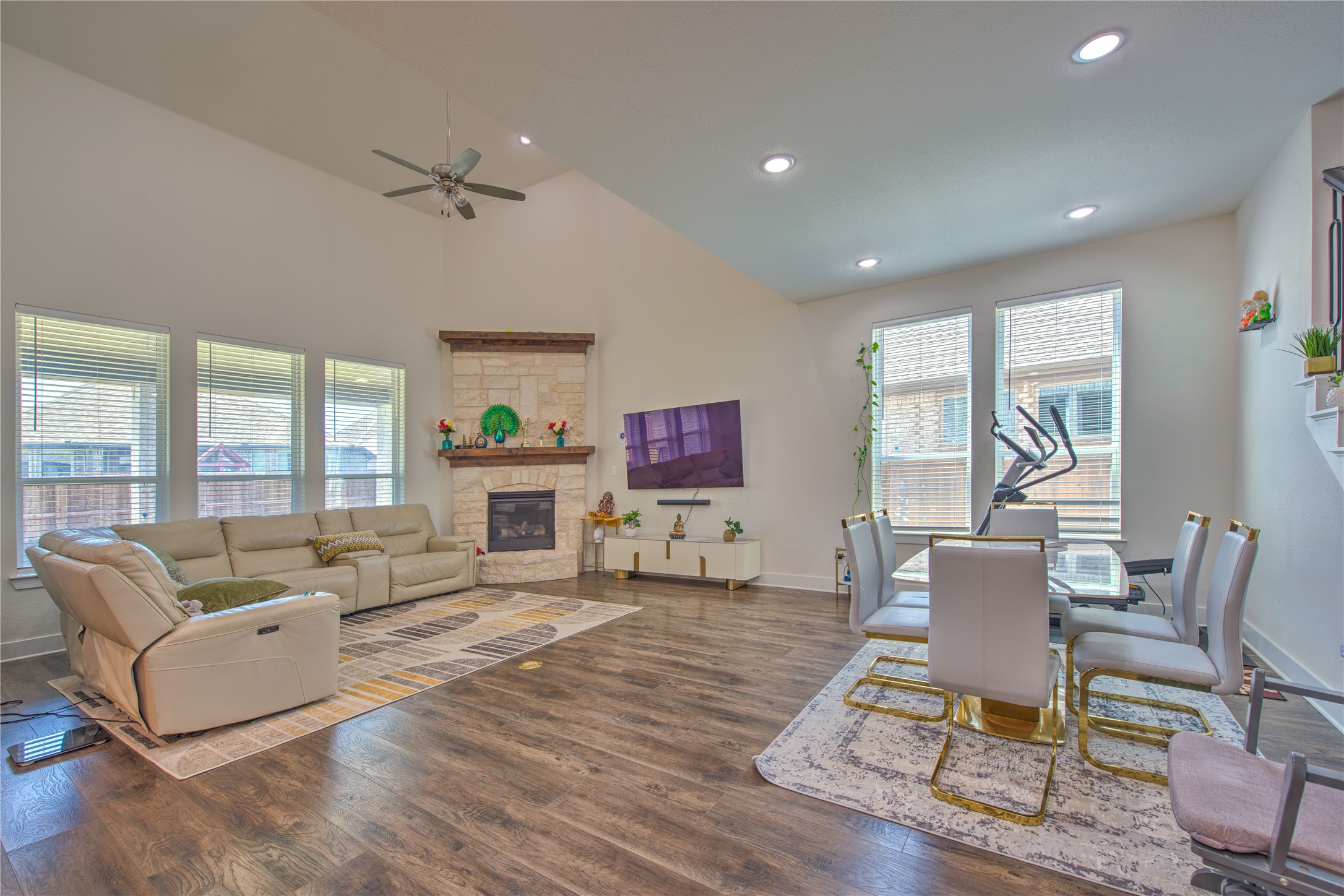 4105 Dartmoor Drive Aubrey TX 76227