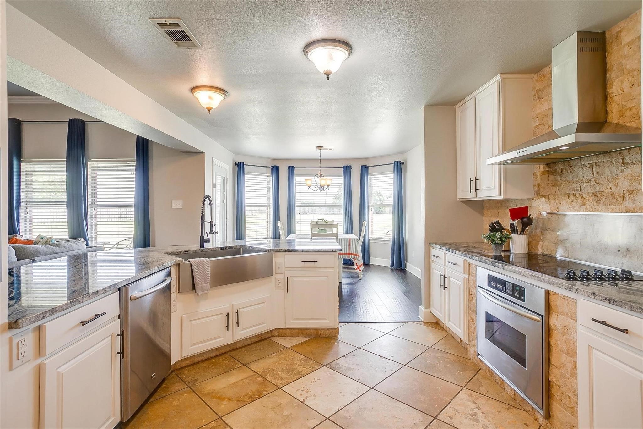 101 Springfield Lane Red Oak TX 75165
